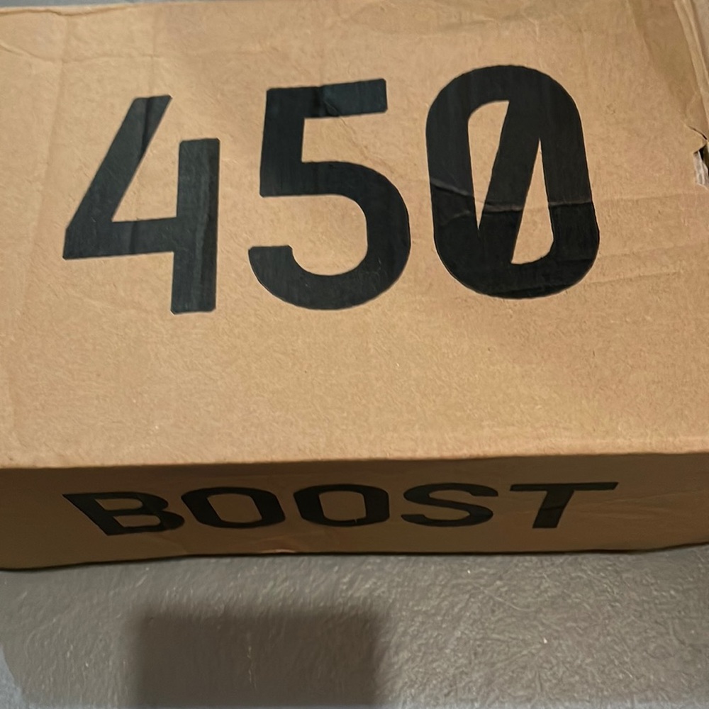 Size 44 euro 450 boost shoes. Brand new! Gray white. Never worn.